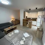 Z Duzym Tarasem - Najblizej Prezero Apartment