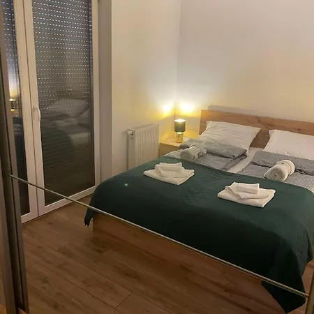 Z Duzym Tarasem - Najblizej Prezero Apartamento *